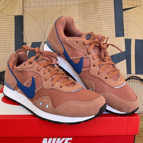 Nike Venture Runner Mineral Clay/Mystic Navy Men’s - Picture 7 of 16